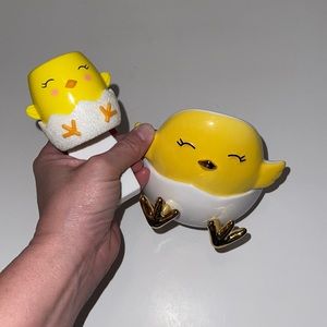 Bath & Body Works Easter Chick 🐣 Wallflower Plug-in and One Wick Candle Holder